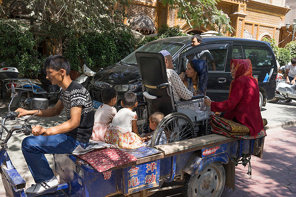 6 seater + Grandpa