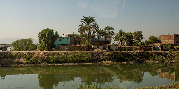 Hughada to Luxor-013_D151228