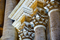 Grand columns