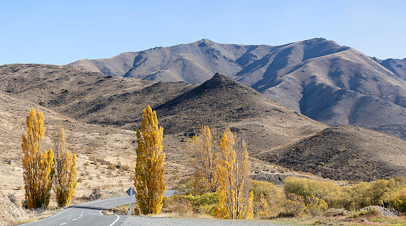 240419 Omarama Valleys25DSC08372