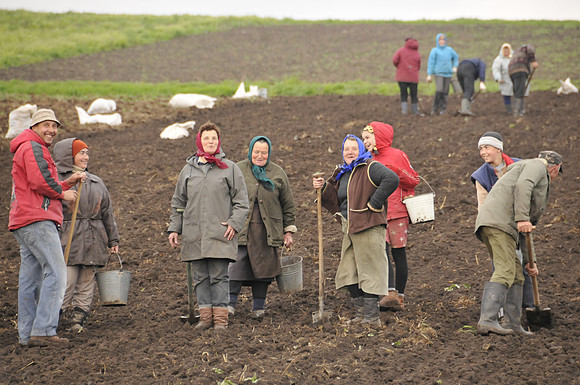 Ukraine Farm girls
